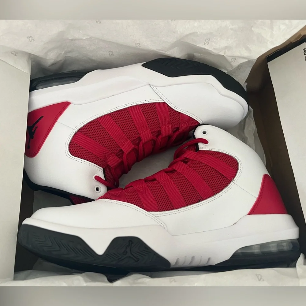 SOLD - Jordan Max Aura - Picture 2 of 3